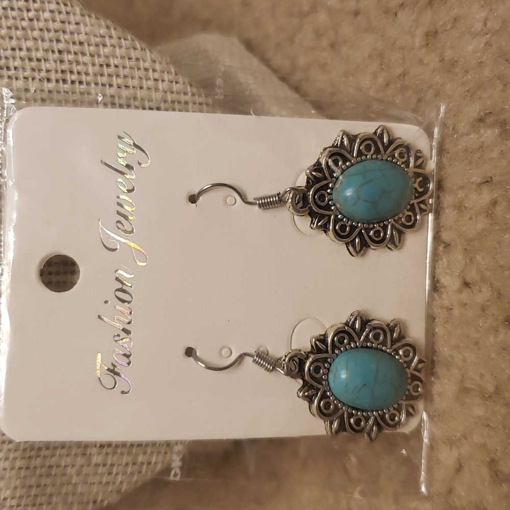 Fashion jewelry earrings